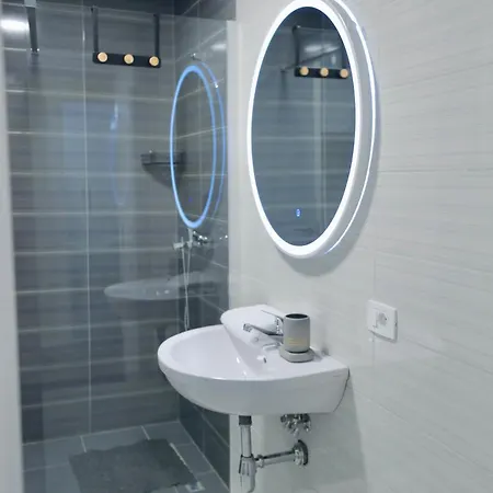 Miku - Captivating 3 Bedroom At Olympic Apartament Tirana