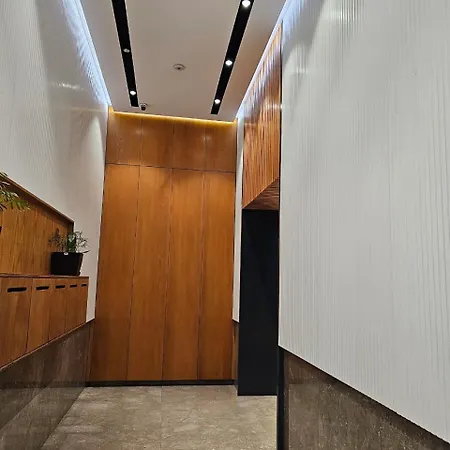 Apartament Miku - Captivating 3 Bedroom At Olympic