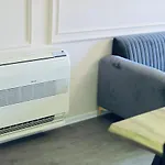 Apartament Miku - Captivating 3 Bedroom At Olympic