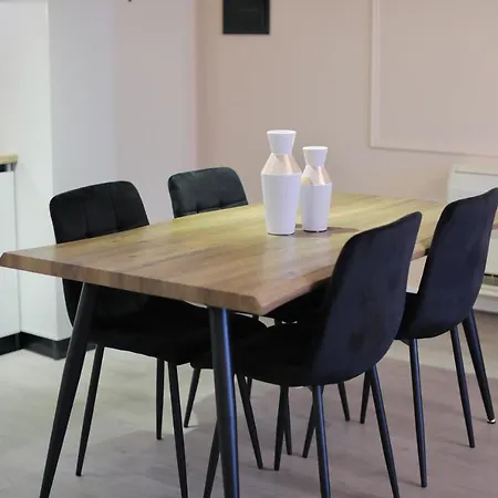 Miku - Captivating 3 Bedroom At Olympic * تيرانا