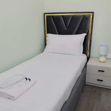 شقة Miku - Captivating 3 Bedroom At Olympic