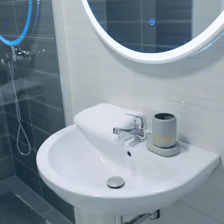 Miku - Captivating 3 Bedroom At Olympic * تيرانا