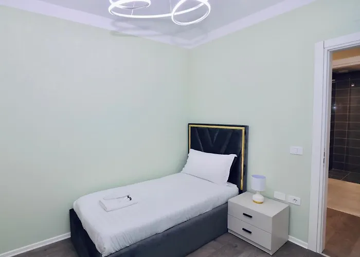 Apartamento Miku - Captivating 3 Bedroom At Olympic *