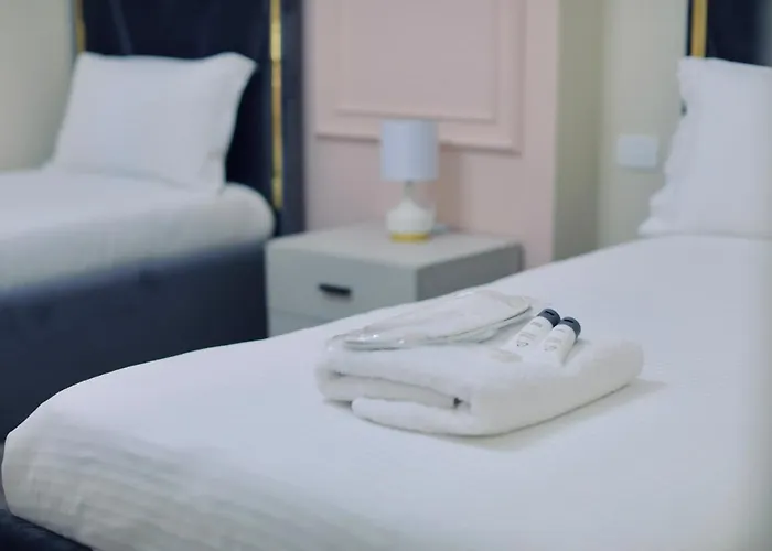 Miku - Captivating 3 Bedroom At Olympic Apartamento *